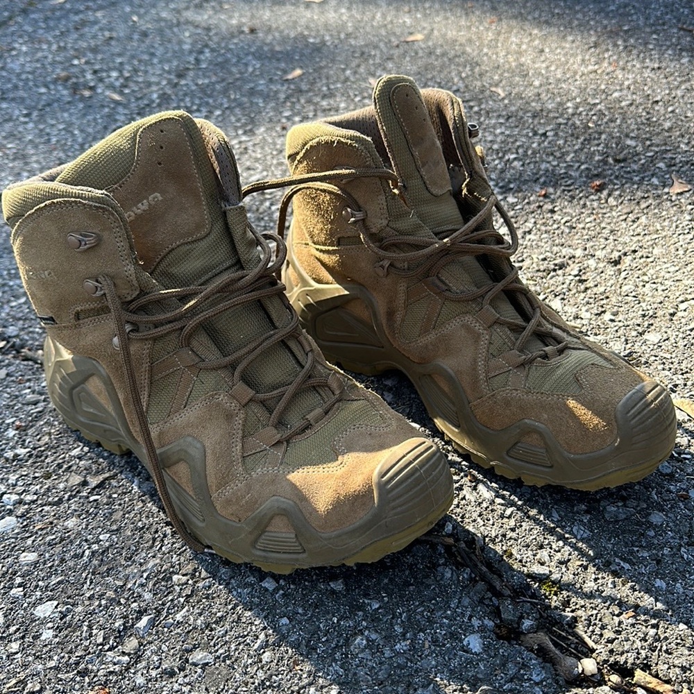 Lowa Zephyr GTX MID TF, Like New, Size 12 Men